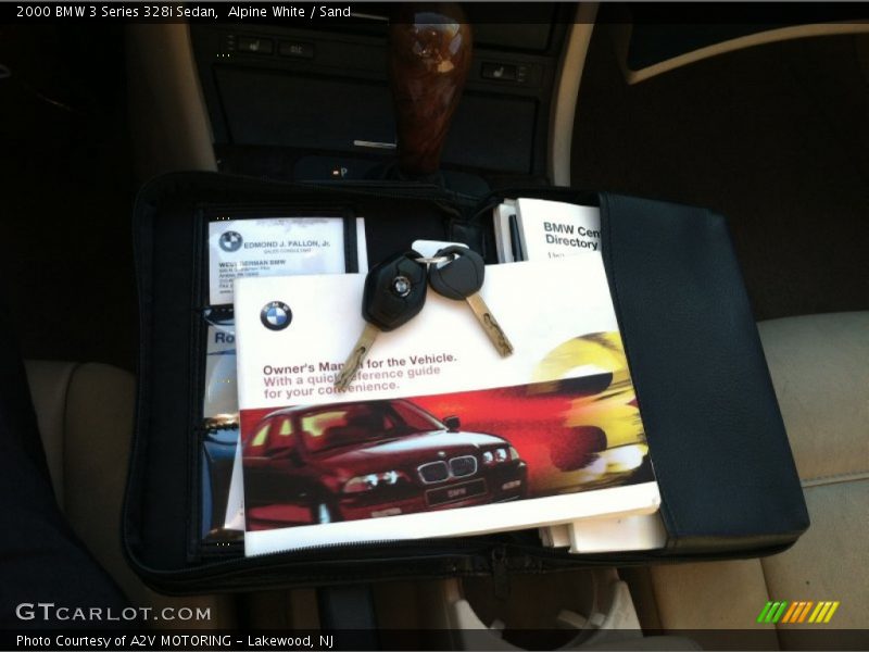 Alpine White / Sand 2000 BMW 3 Series 328i Sedan