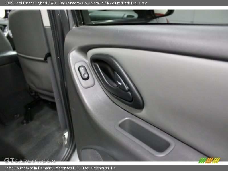 Dark Shadow Grey Metallic / Medium/Dark Flint Grey 2005 Ford Escape Hybrid 4WD