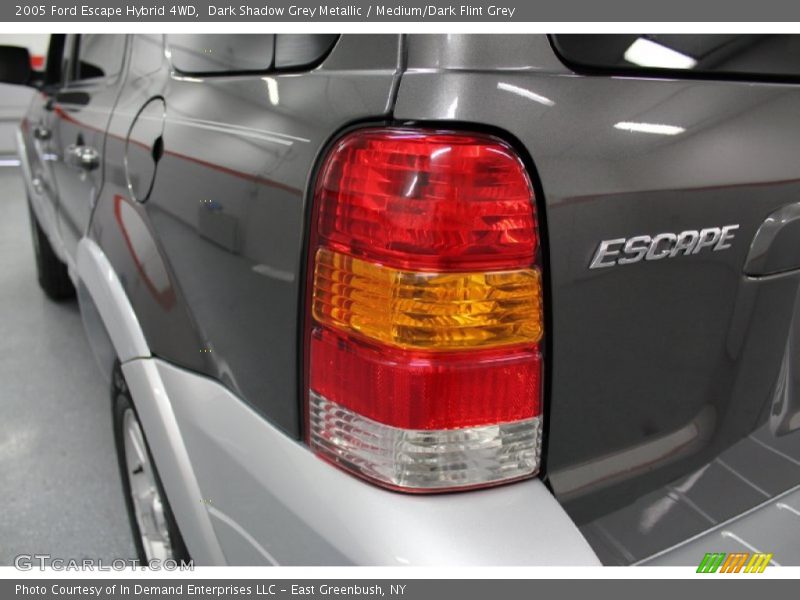Dark Shadow Grey Metallic / Medium/Dark Flint Grey 2005 Ford Escape Hybrid 4WD