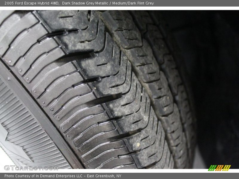 Dark Shadow Grey Metallic / Medium/Dark Flint Grey 2005 Ford Escape Hybrid 4WD