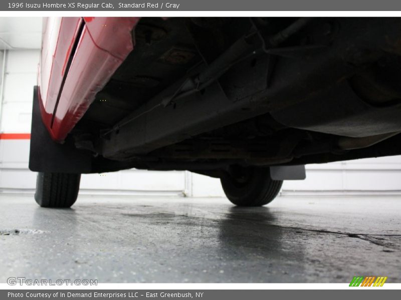 Standard Red / Gray 1996 Isuzu Hombre XS Regular Cab