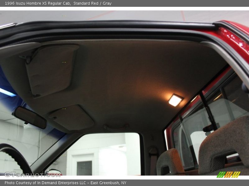 Standard Red / Gray 1996 Isuzu Hombre XS Regular Cab