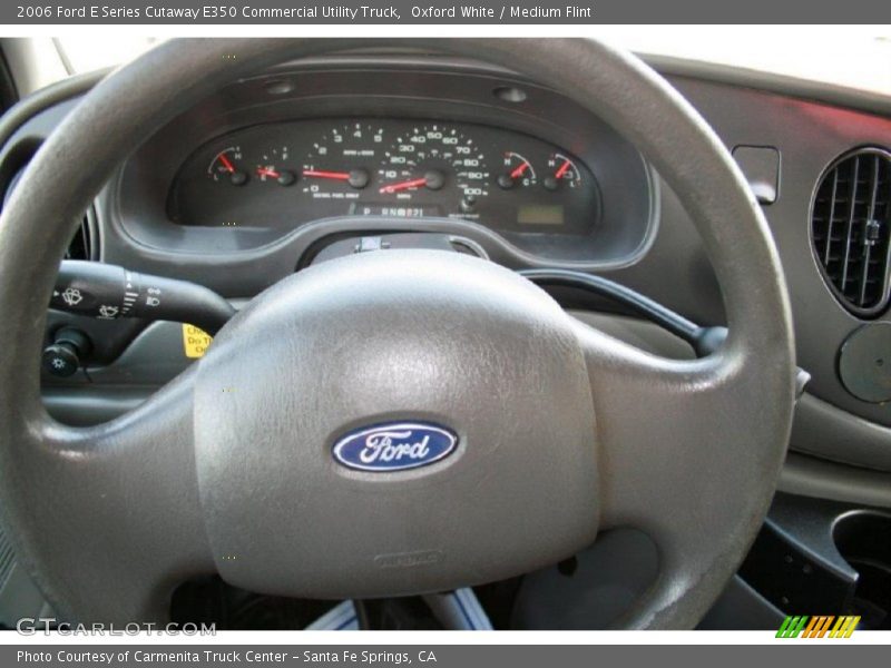 Oxford White / Medium Flint 2006 Ford E Series Cutaway E350 Commercial Utility Truck