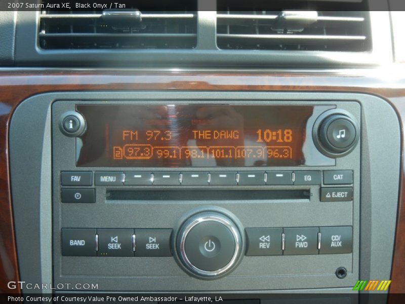 Black Onyx / Tan 2007 Saturn Aura XE