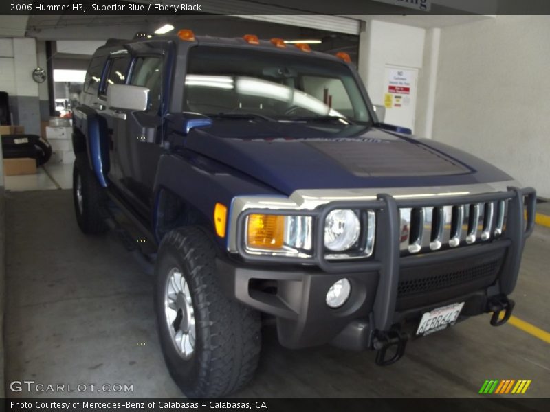 Superior Blue / Ebony Black 2006 Hummer H3