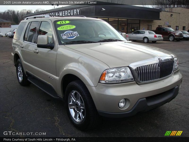 Light French Silk Metallic / Camel 2005 Lincoln Aviator Luxury AWD