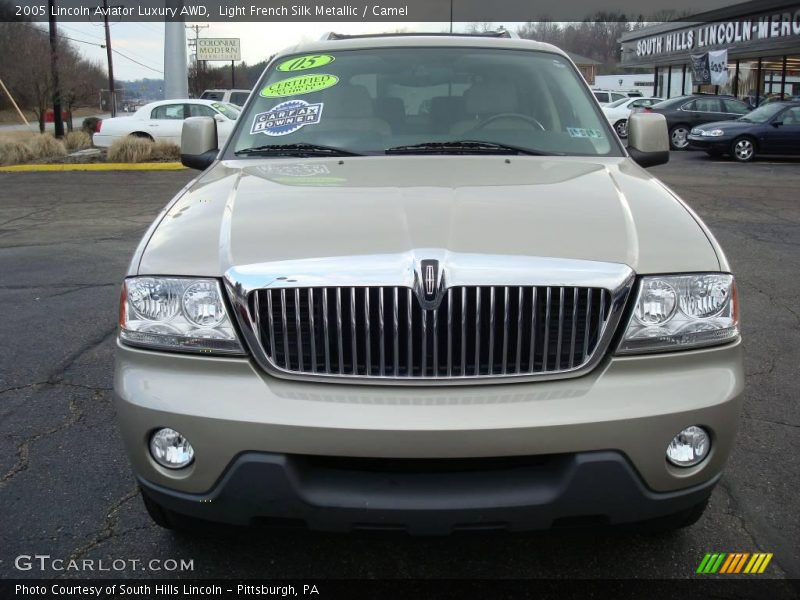 Light French Silk Metallic / Camel 2005 Lincoln Aviator Luxury AWD