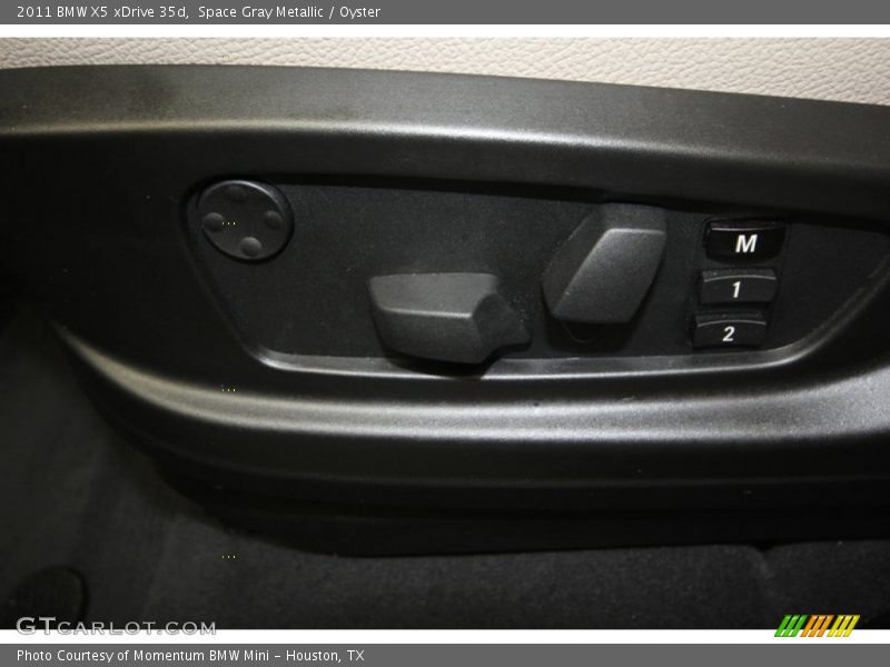 Space Gray Metallic / Oyster 2011 BMW X5 xDrive 35d