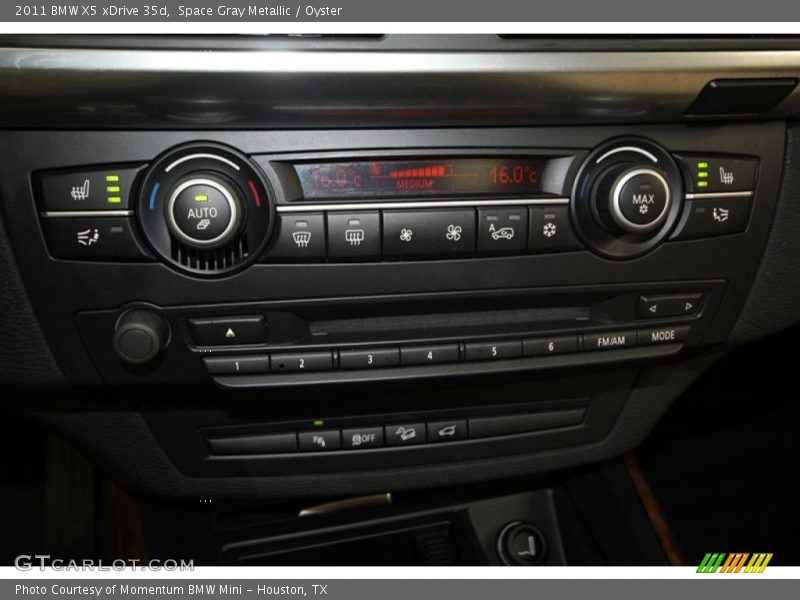 Space Gray Metallic / Oyster 2011 BMW X5 xDrive 35d
