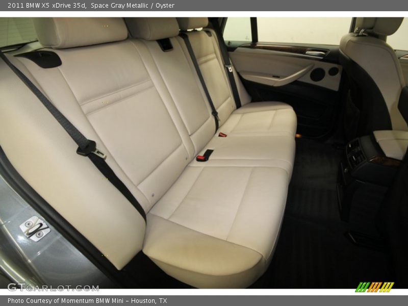 Space Gray Metallic / Oyster 2011 BMW X5 xDrive 35d