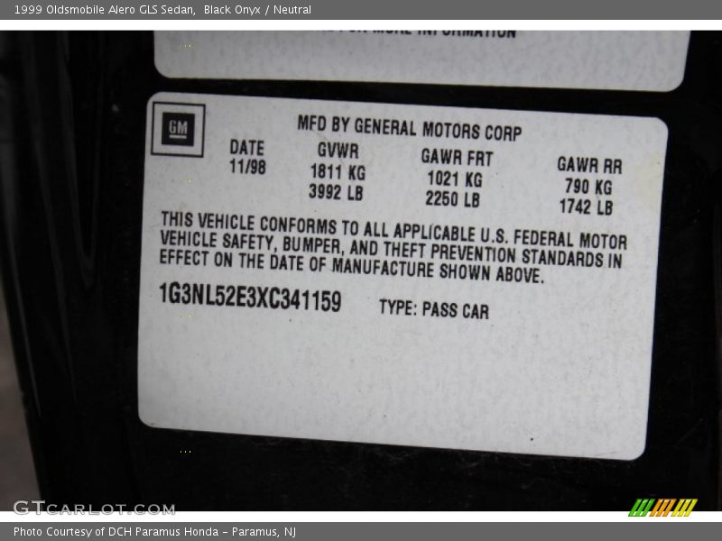 Black Onyx / Neutral 1999 Oldsmobile Alero GLS Sedan