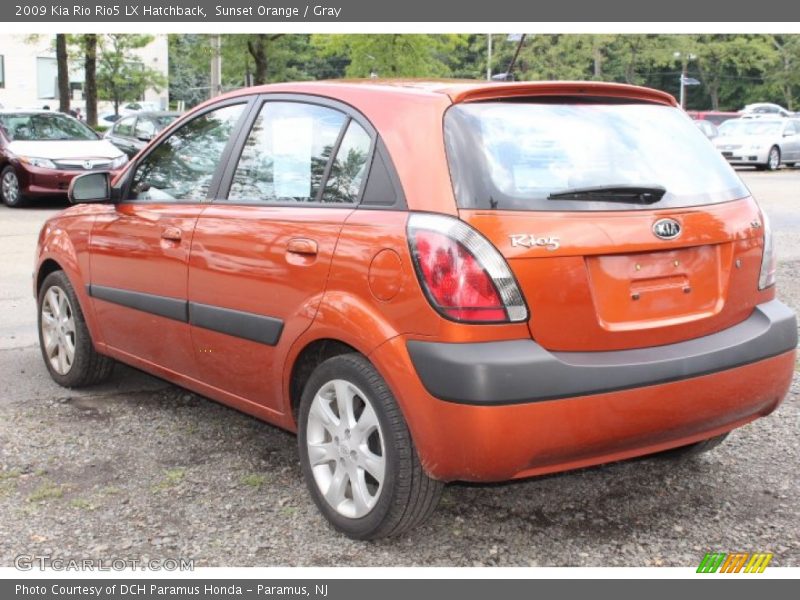 Sunset Orange / Gray 2009 Kia Rio Rio5 LX Hatchback