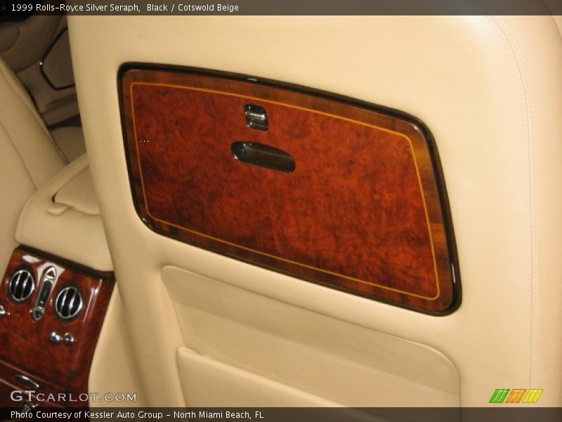 Black / Cotswold Beige 1999 Rolls-Royce Silver Seraph