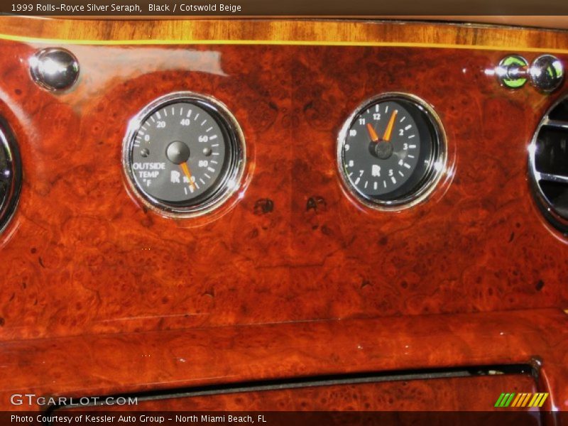  1999 Silver Seraph   Gauges