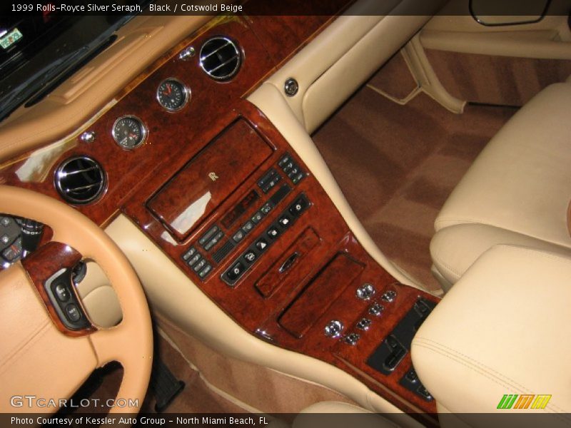 Controls of 1999 Silver Seraph 