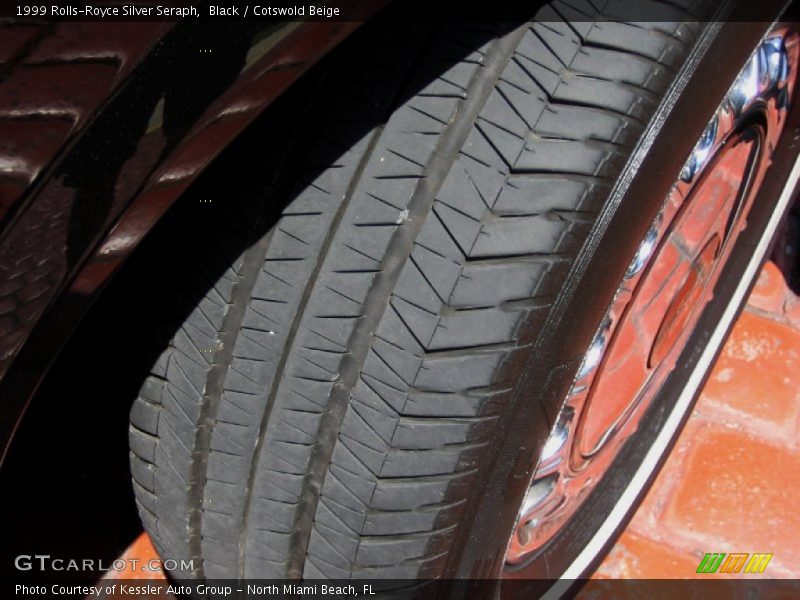 Black / Cotswold Beige 1999 Rolls-Royce Silver Seraph