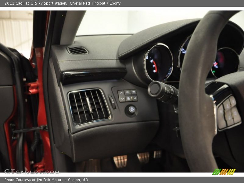 Controls of 2011 CTS -V Sport Wagon