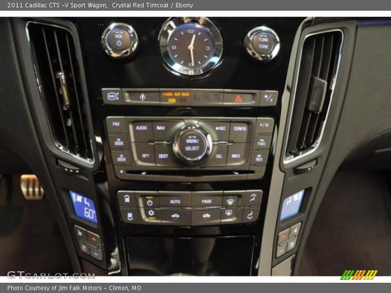 Controls of 2011 CTS -V Sport Wagon