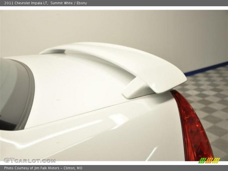 Summit White / Ebony 2011 Chevrolet Impala LT