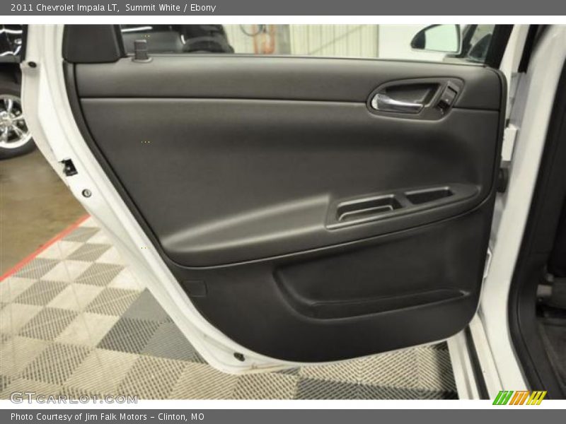 Summit White / Ebony 2011 Chevrolet Impala LT