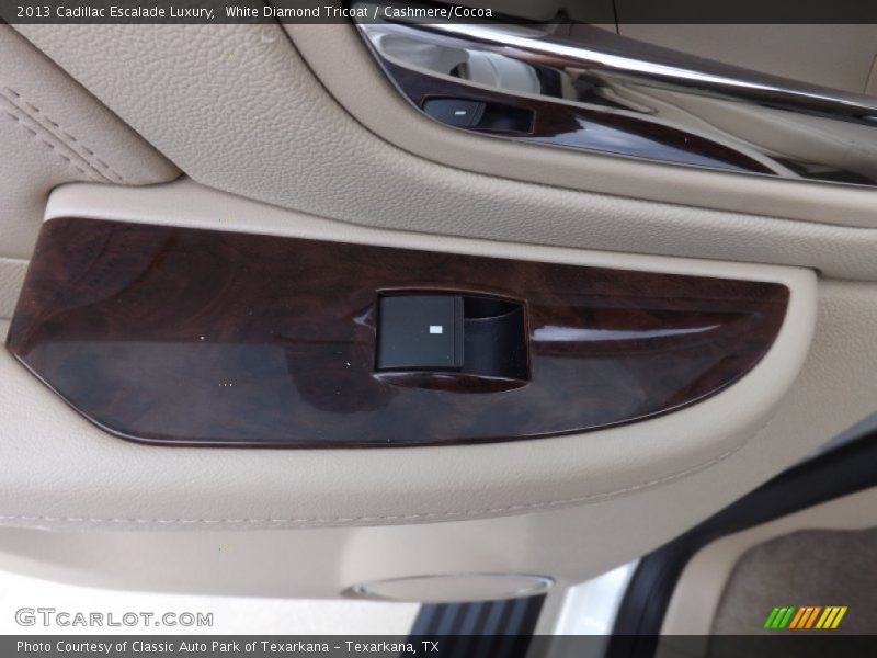 White Diamond Tricoat / Cashmere/Cocoa 2013 Cadillac Escalade Luxury