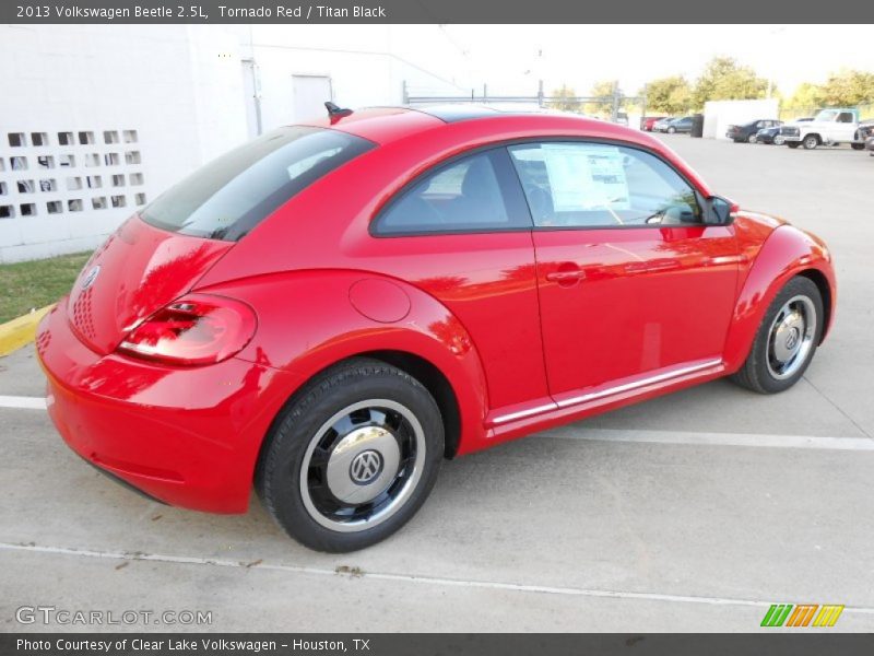 Tornado Red / Titan Black 2013 Volkswagen Beetle 2.5L