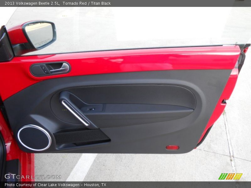 Door Panel of 2013 Beetle 2.5L