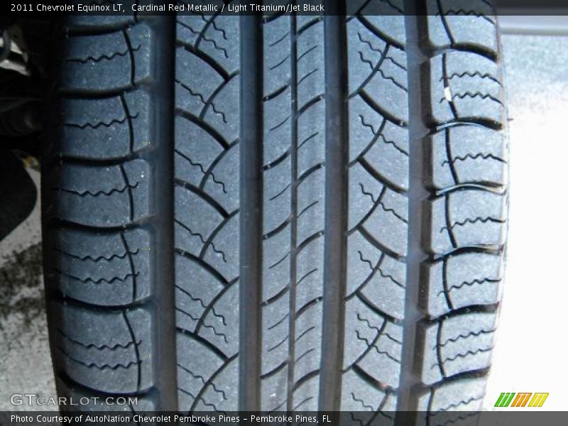 Cardinal Red Metallic / Light Titanium/Jet Black 2011 Chevrolet Equinox LT