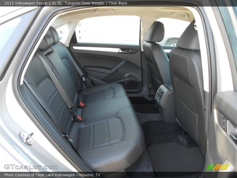  2013 Passat 2.5L SE Titan Black Interior