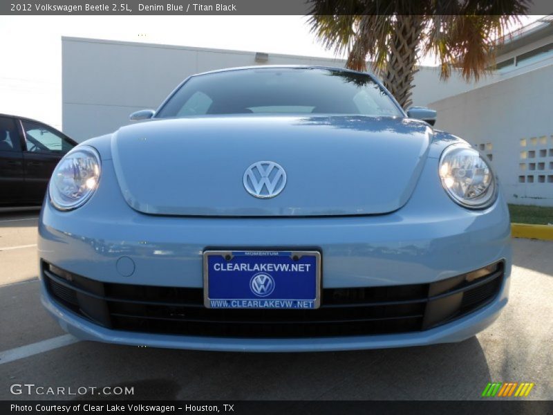 Denim Blue / Titan Black 2012 Volkswagen Beetle 2.5L