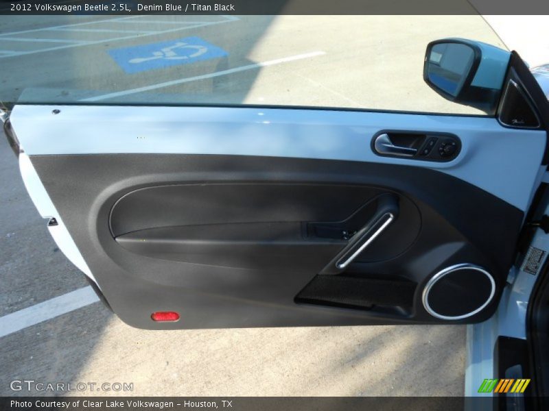 Denim Blue / Titan Black 2012 Volkswagen Beetle 2.5L