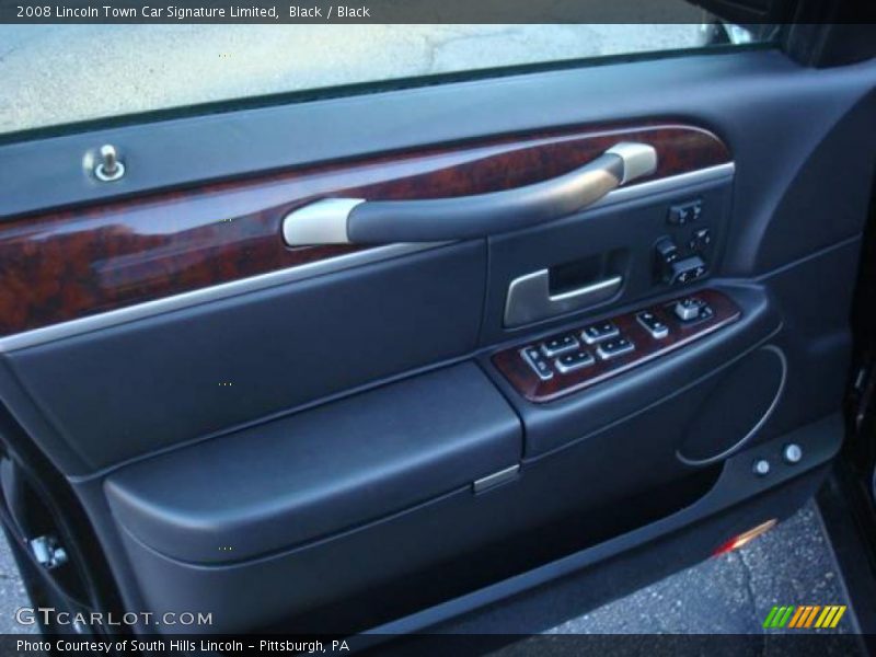 Black / Black 2008 Lincoln Town Car Signature Limited