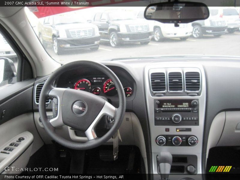 Summit White / Titanium 2007 GMC Acadia SLE