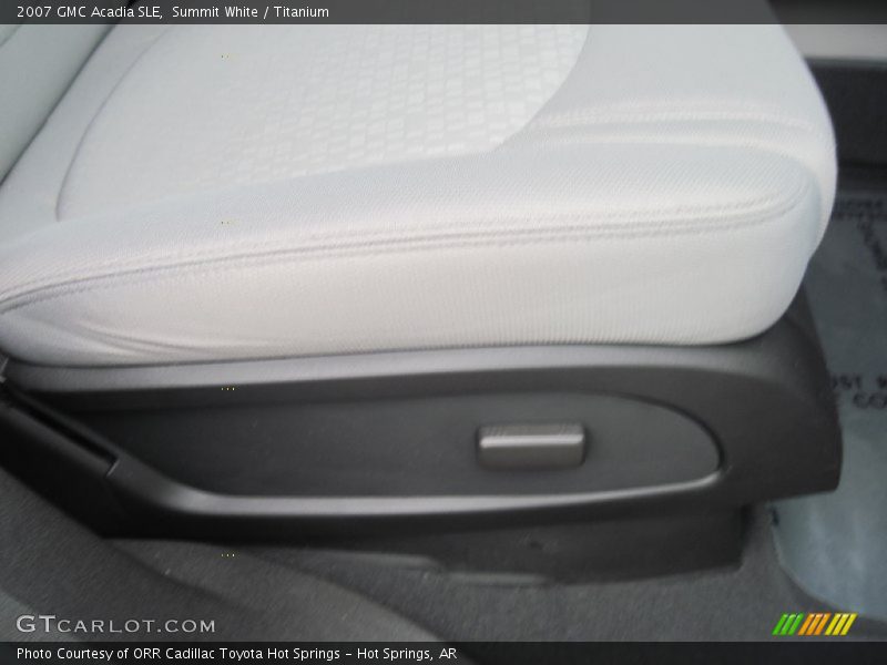 Summit White / Titanium 2007 GMC Acadia SLE