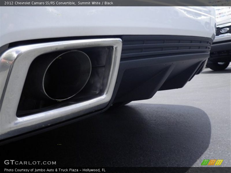 Exhaust of 2012 Camaro SS/RS Convertible