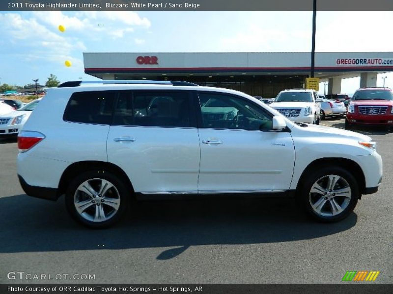 Blizzard White Pearl / Sand Beige 2011 Toyota Highlander Limited