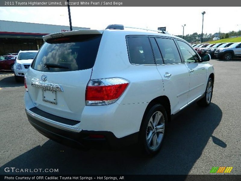 Blizzard White Pearl / Sand Beige 2011 Toyota Highlander Limited