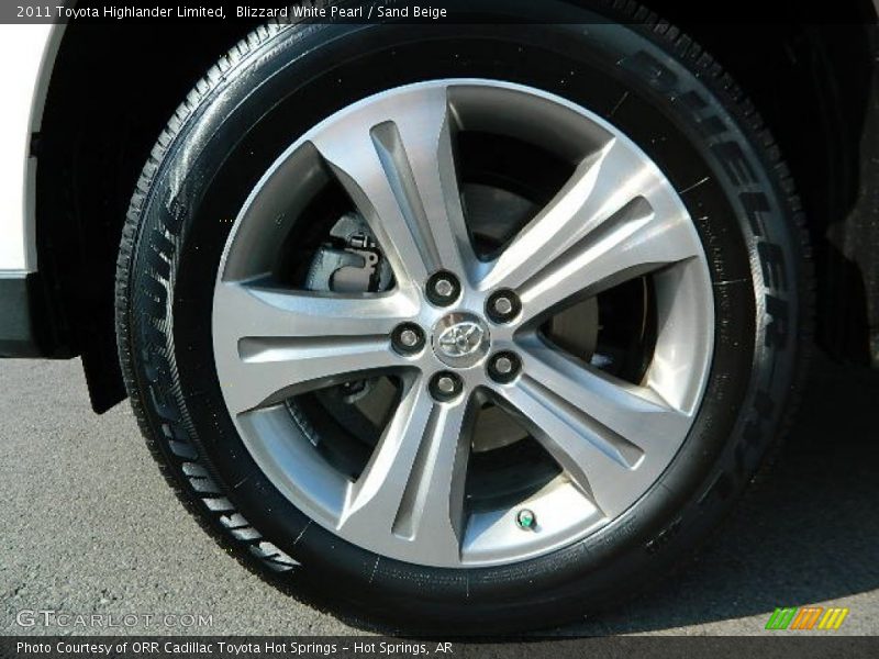 Blizzard White Pearl / Sand Beige 2011 Toyota Highlander Limited