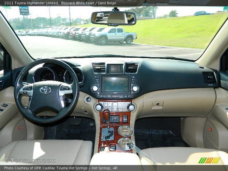 Blizzard White Pearl / Sand Beige 2011 Toyota Highlander Limited