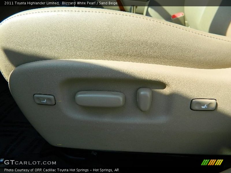 Blizzard White Pearl / Sand Beige 2011 Toyota Highlander Limited