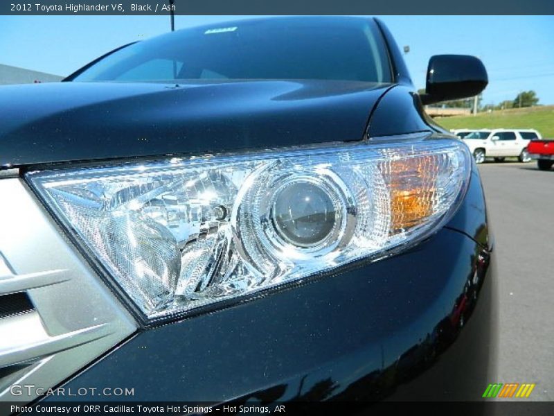 Black / Ash 2012 Toyota Highlander V6