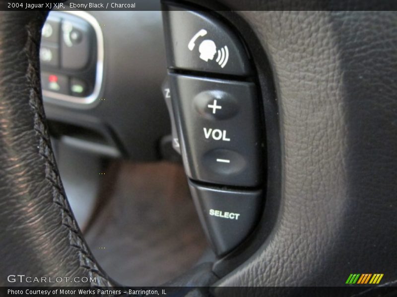 Controls of 2004 XJ XJR