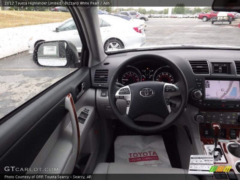 Blizzard White Pearl / Ash 2012 Toyota Highlander Limited