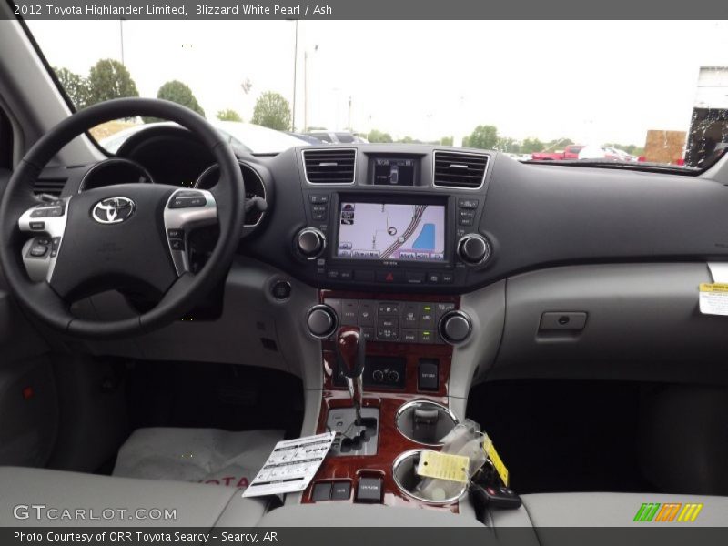 Blizzard White Pearl / Ash 2012 Toyota Highlander Limited