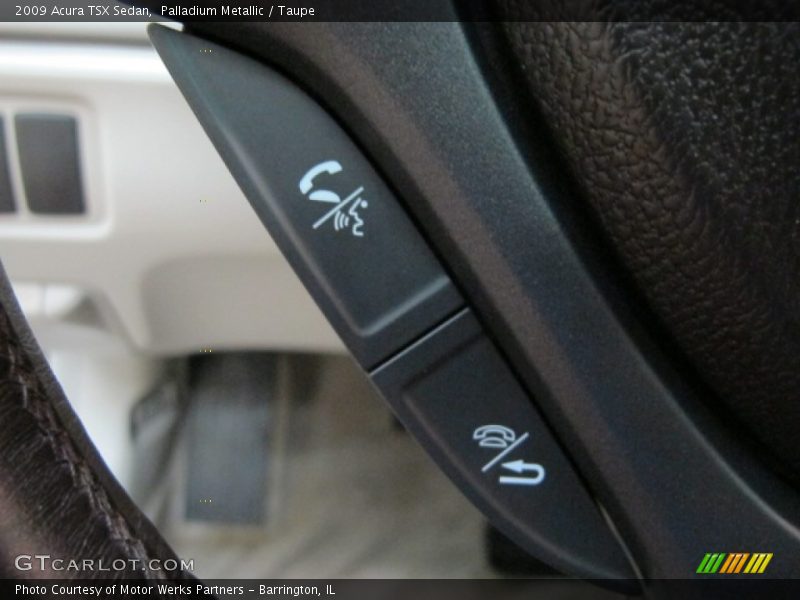 Controls of 2009 TSX Sedan