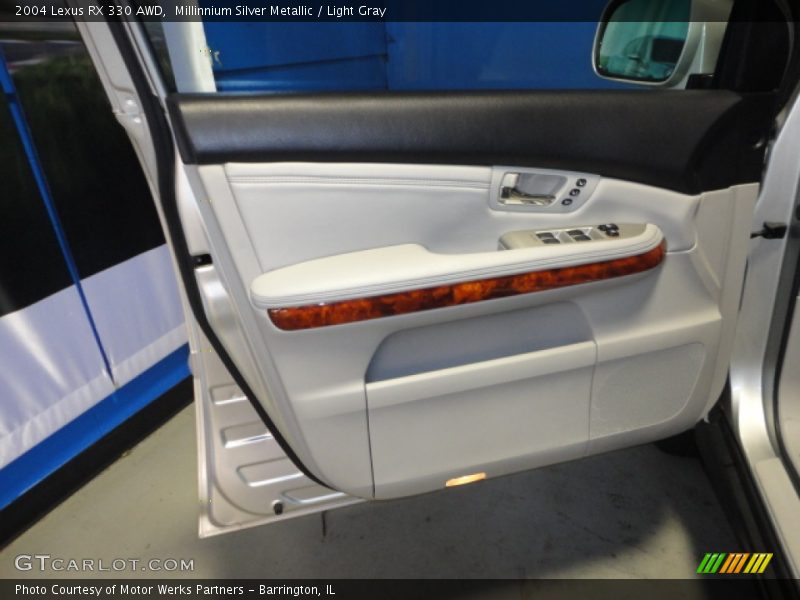 Millinnium Silver Metallic / Light Gray 2004 Lexus RX 330 AWD