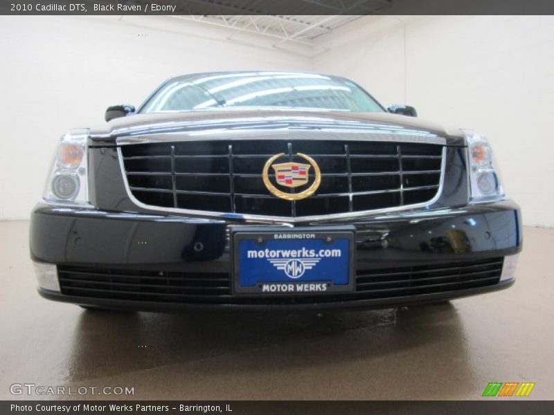 Black Raven / Ebony 2010 Cadillac DTS
