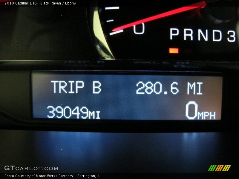 Black Raven / Ebony 2010 Cadillac DTS