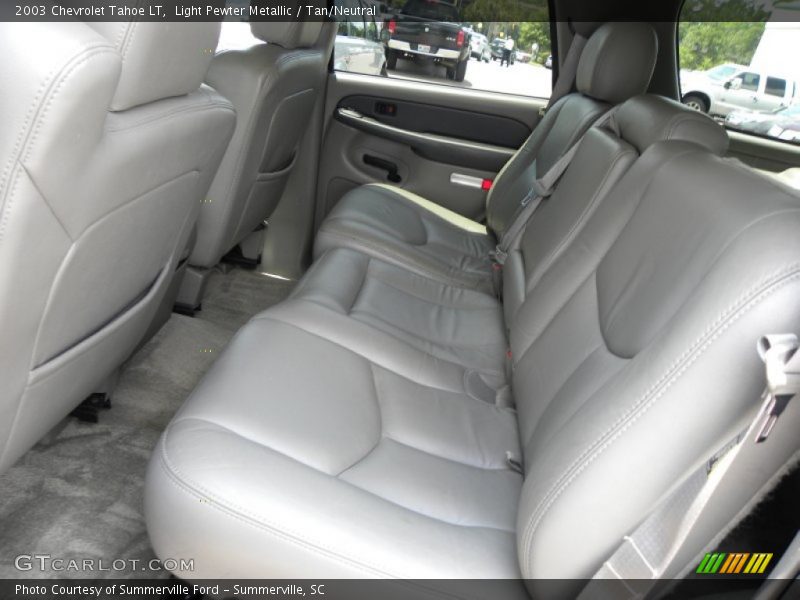 Light Pewter Metallic / Tan/Neutral 2003 Chevrolet Tahoe LT
