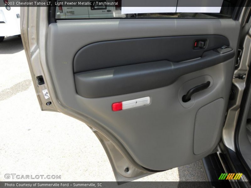 Light Pewter Metallic / Tan/Neutral 2003 Chevrolet Tahoe LT